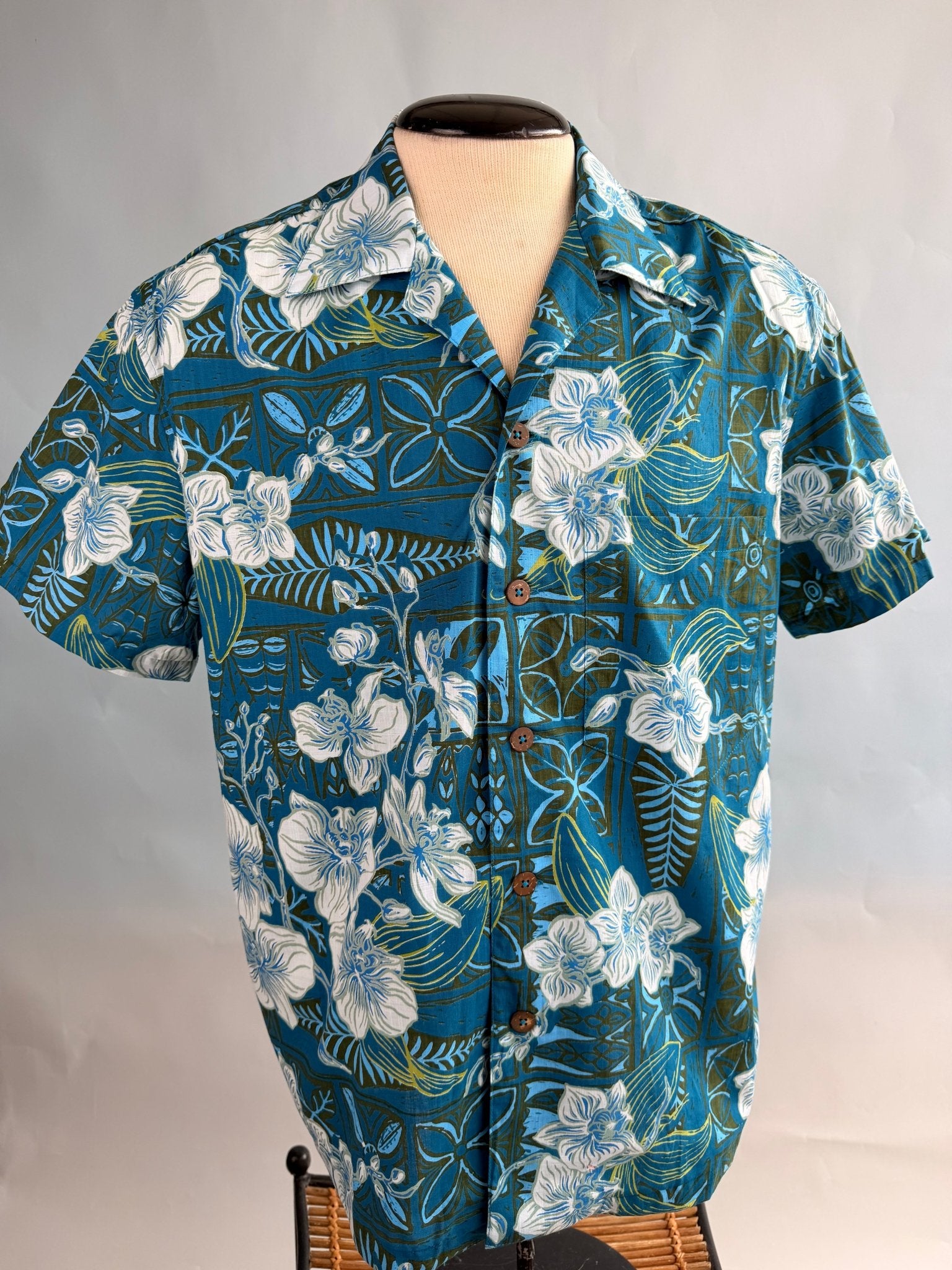 Jungle Cove Aloha Shirt- The Royal Orchid Collection- Lagoon - Lorelei's Vintage