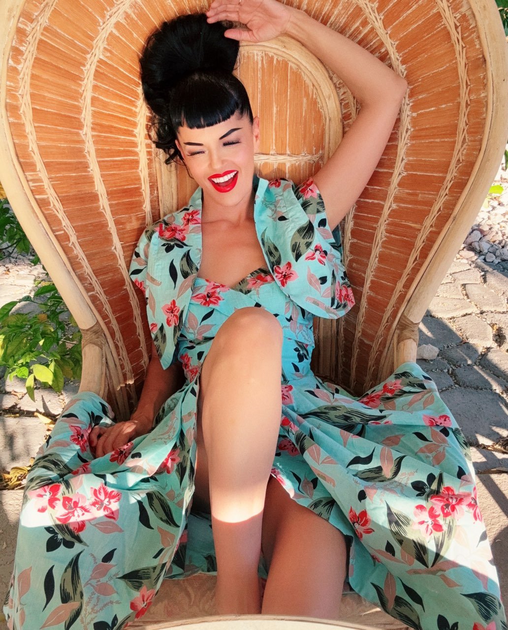Lorelei’s Vintage Bali Hai Bolero Shrug – Bamboo Garden - Lorelei's Vintage