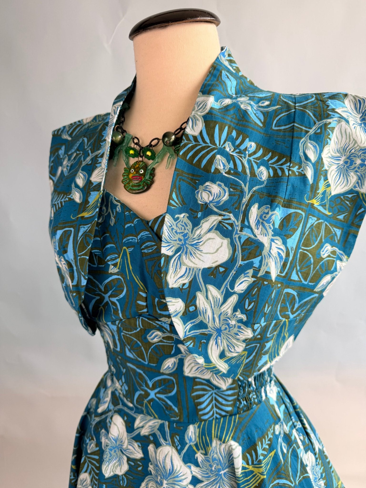 Lorelei's Vintage-Bali Hai Bolero- The Royal Orchid Collection- Lagoon - Lorelei's Vintage